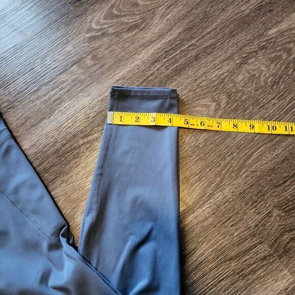 Yoga Democracy Non Stop Leggings with Pockets Women's Size Small (28 in Waist) - Picture 2 of 8